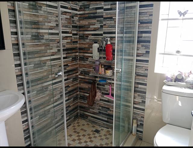 2 BEDROOM HOUSE FOR SALE IN NORTHDALE